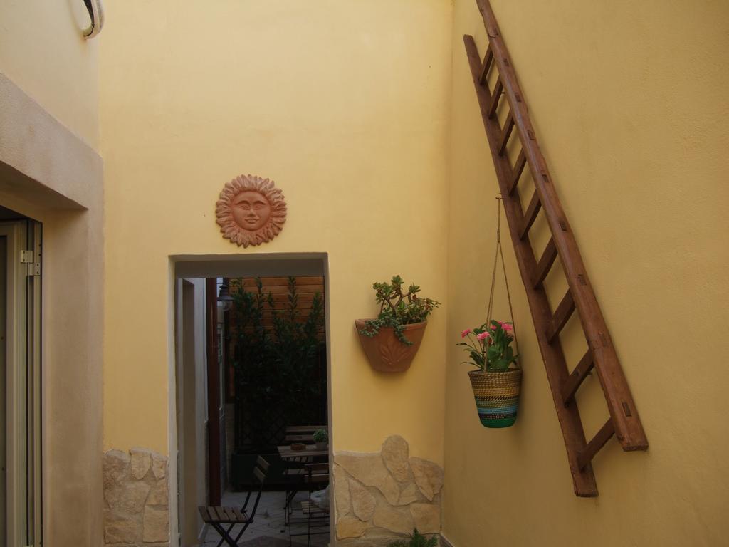 Appartamento La Nicchia Noto Camera foto
